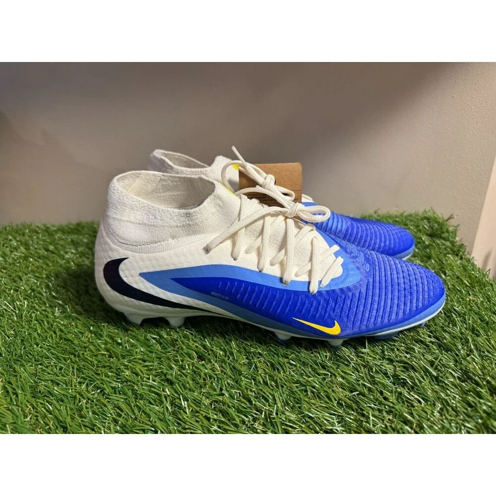 Mens 11.5 Nike Phantom Luna II Academy FG/MG Soccer Cleats Blue White HQ2279-400